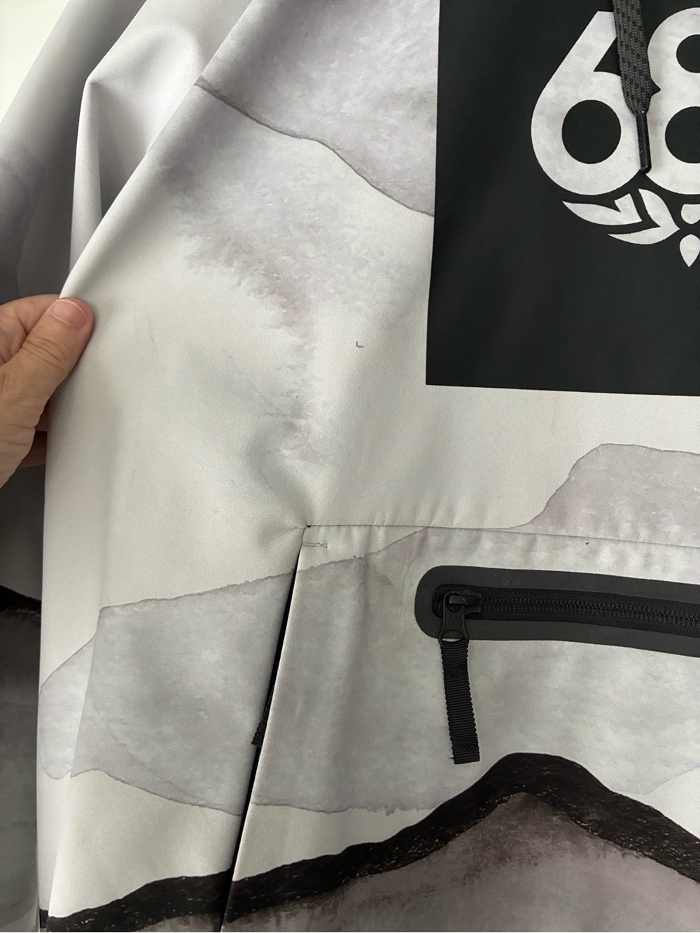 686 Men’s Waterproof Snowboard Pullover Anorak Jacket Size S White Camo - Picture 7 of 16
